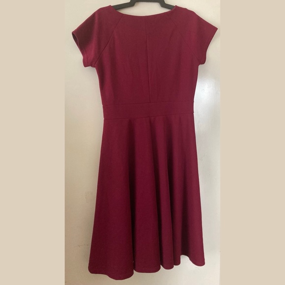 Red vintage style dress - Picture 2 of 3